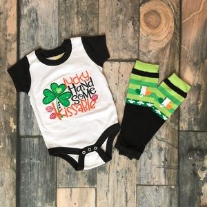 Shamrock bodysuit/leg warmers
